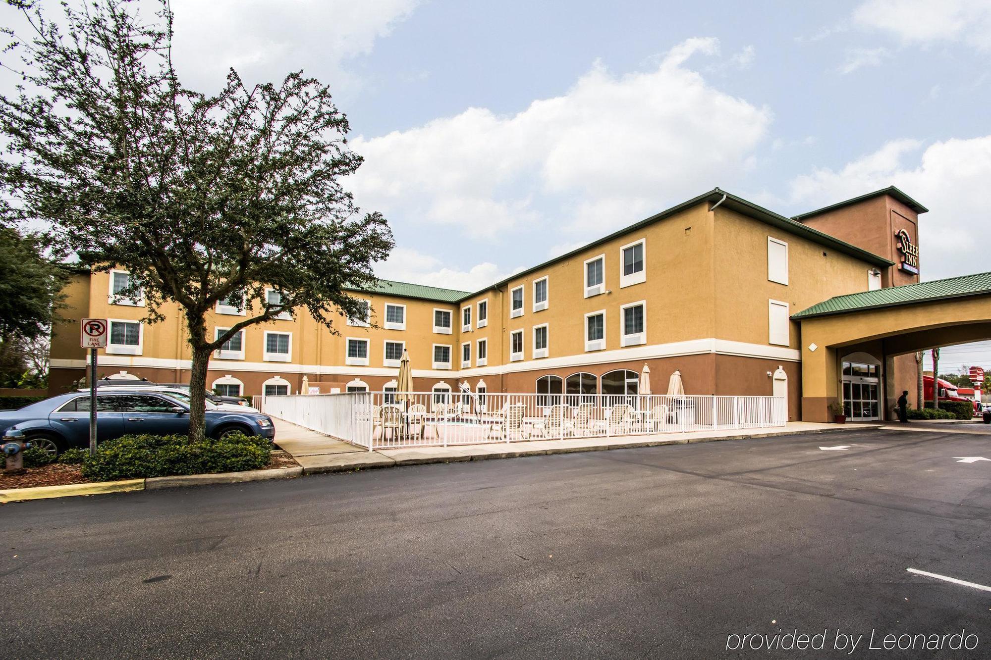Sleep Inn & Suites Orlando International Airport Exterior foto